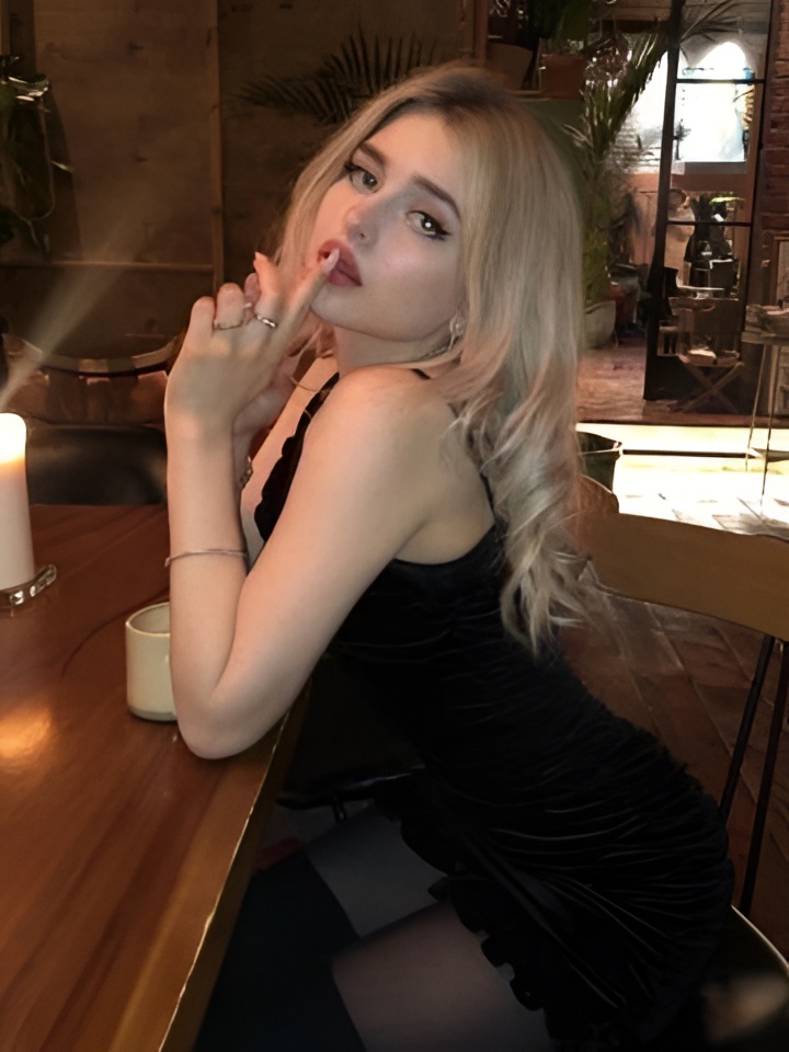 Индивидуалка Ася, доступна для личного знакомства от 1500 руб