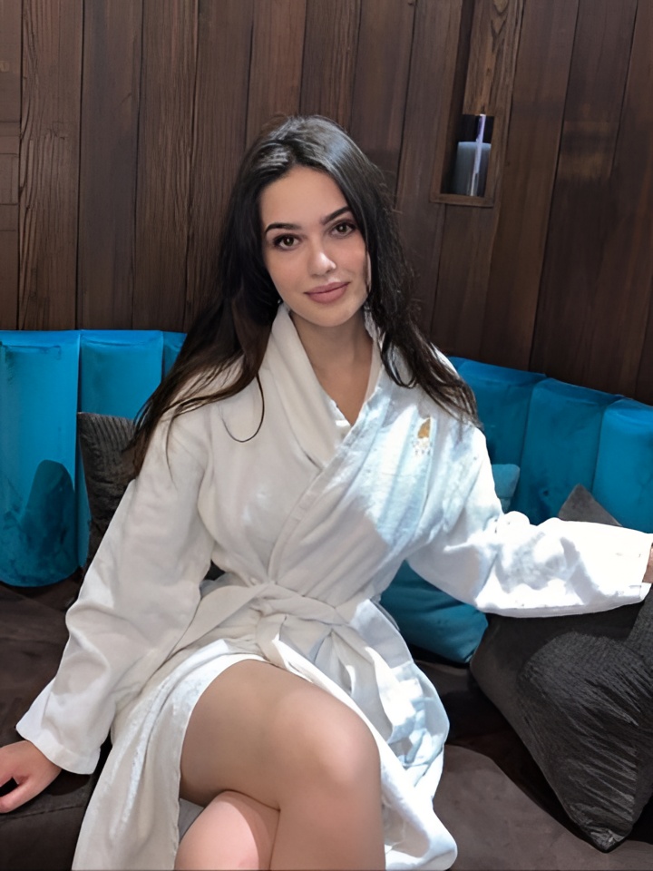 Елизавета привлекальеная девушка из Кировска цена от 4000 руб