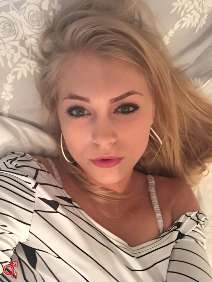 Индивидуалка Юля, доступна для личного знакомства от 2500 руб