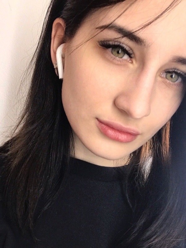 Катя привлекательная девушка из Кировска цена от 3500 руб