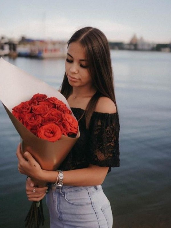 Люда привлекательная девушка из Кировска цена от 3500 руб