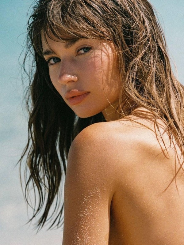 Наталья привлекательная девушка из Кировска цена от 5000 руб